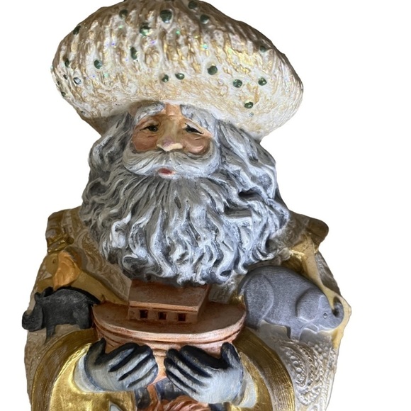 Noah Noah’s Ark Ceramic Hand Painted Figurine Bible Stories - Picture 3 of 9